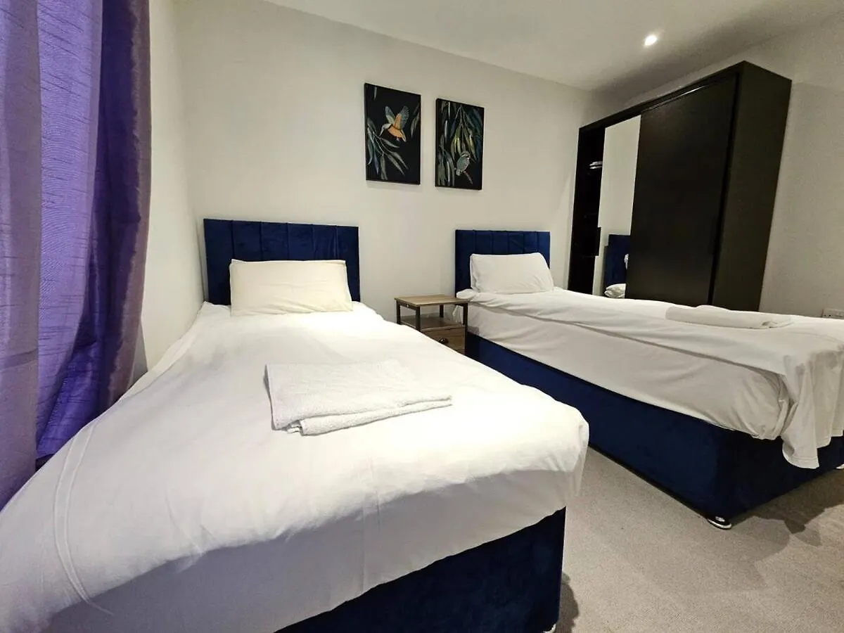 Апартаменты Resturday Train Station 2Bedroom Bn17Fle59 Брайтонн